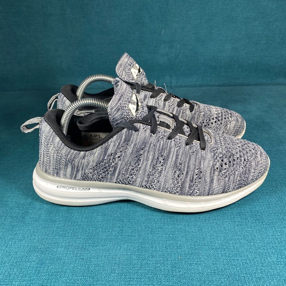 Size 10 - Women’s APL Techloom gray running shoes - image 3